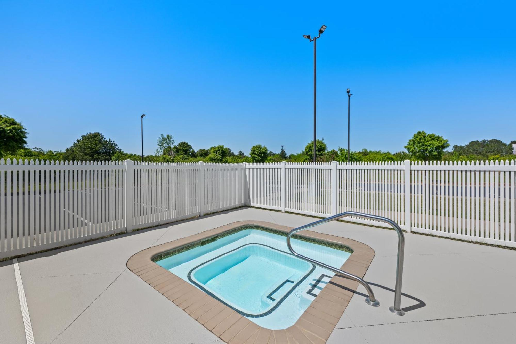 Spark By Hilton Homewood Birmingham Exterior photo